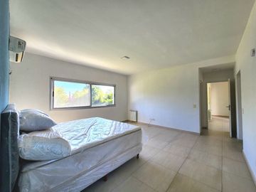 VENTA - CASA - LOTE INTERNO - SANTA CATALINA, VILLANUEVA