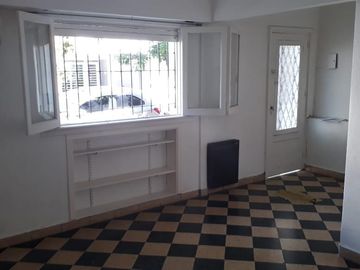 PH en venta - 2 Dormitorios 1 Baño - 65mts2 - La Plata