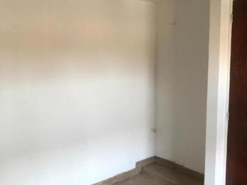 Casa en venta - 3 dormitorios 2 baños 1 cochera - 137mts2 - La Plata
