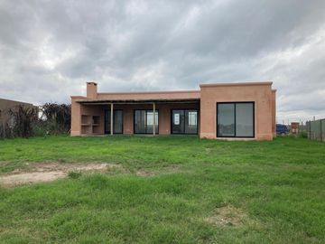 Casa en venta San Sebastián Área 7
