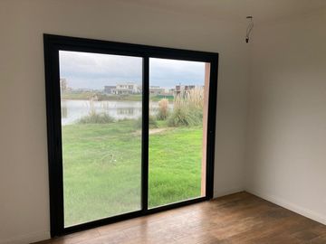 Casa en venta San Sebastián Área 7