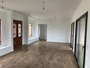 Casa en venta San Sebastián Área 7