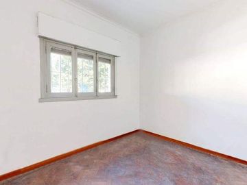 Casa en venta - 2 dormitorios 1 baño - 86mts2 - La Plata