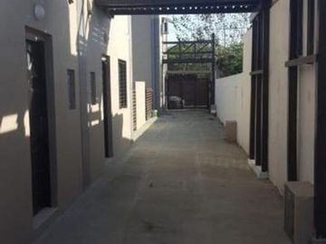 Dúplex en venta - 2 dormitorios 2 baños - Cochera - 94 mts2 - Villa Elvira, La Plata