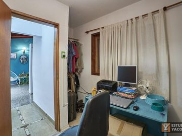 Casa venta - 3 dormitorios 2 baños - Cocheras - Piscina - 180mts2 - City Bell, La Plata