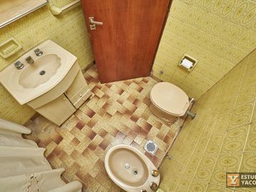 Casa venta - 3 dormitorios 2 baños - Cocheras - Piscina - 180mts2 - City Bell, La Plata
