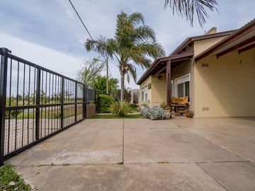 VENTA -  Casa - 3 dormitorios - Funes Town, Funes