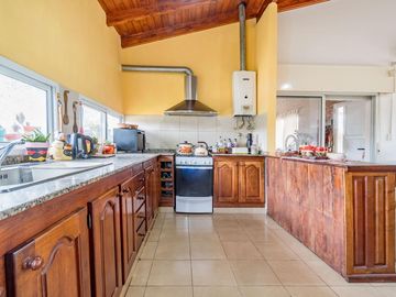 VENTA -  Casa - 3 dormitorios - Funes Town, Funes
