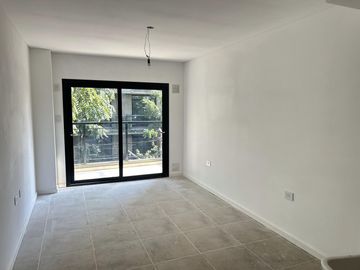 Venta de departamento monoambiente al frente