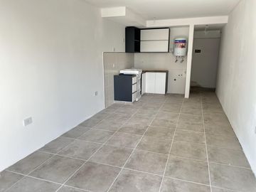 Venta de departamento monoambiente al frente