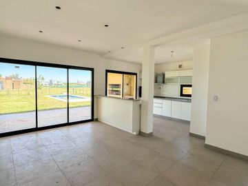 Venta Casa de una planta - Barrio Privado San Pablo / Pilar