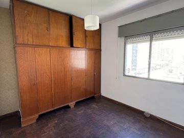Departamento dos dormitorios en venta en colon esq.  general paz