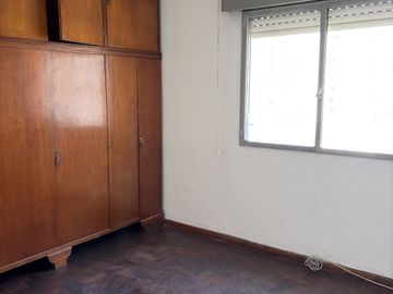Departamento dos dormitorios en venta en colon esq.  general paz