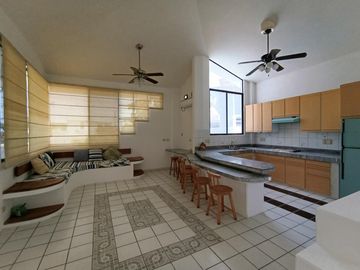 Casa en Venta, Urbanizacion la Herradura, Santa Elena, GabR