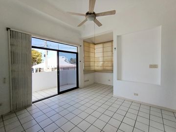 Casa en Venta, Urbanizacion la Herradura, Santa Elena, GabR