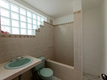 Casa en Venta, Urbanizacion la Herradura, Santa Elena, GabR