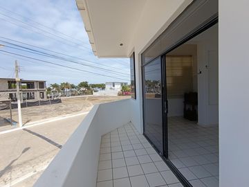 Casa en Venta, Urbanizacion la Herradura, Santa Elena, GabR