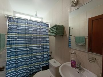 Departamento en Venta Planta Baja, Urb Punta Centinela   GabR