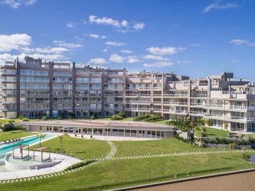 Departamento en Acqua Rio de 3 ambientes en alquiler anual