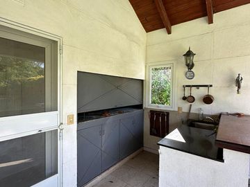 Casa en  venta Barrio Privado KENTUCY