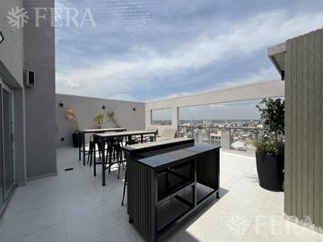 Venta departamento monoambiente con balcón en Wilde