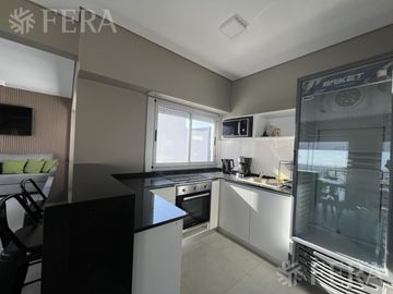 Venta departamento monoambiente con balcón en Wilde