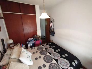 Casa en venta - 3 dormitorios 4 baños - 120 mts2 - La Plata