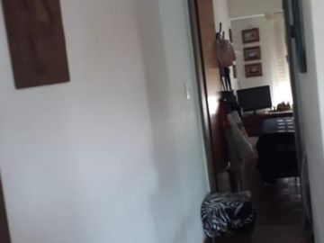 Casa en venta - 3 dormitorios 4 baños - 120 mts2 - La Plata