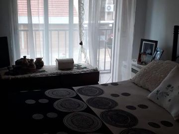 Casa en venta - 3 dormitorios 4 baños - 120 mts2 - La Plata