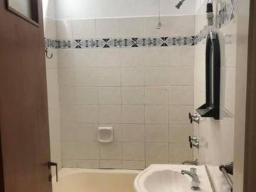 PH en venta - 1 dormitorio 1 baño - 63mts2 - La Plata