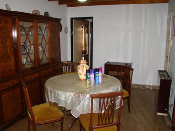 PH en venta - 1 dormitorio 1 baño - 60Mts2 - Lobos