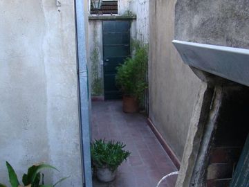 PH en venta - 1 dormitorio 1 baño - 60Mts2 - Lobos