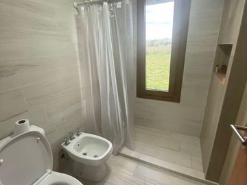 Casa en venta - 3 Dormitorios 2 Baños - 600Mts2 - Mar del Plata