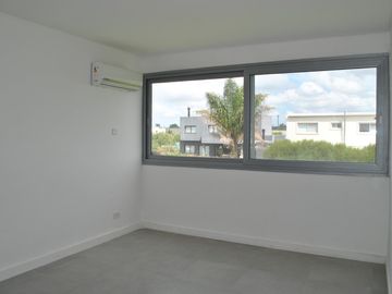 NEV. Hermosa casa interna con excelente orientacion en El Canton - Norte