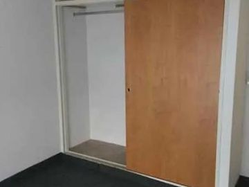 Dúplex en venta - 2 dormitorios 2 baños - cochera - 103mts2 - Los Hornos, La Plata
