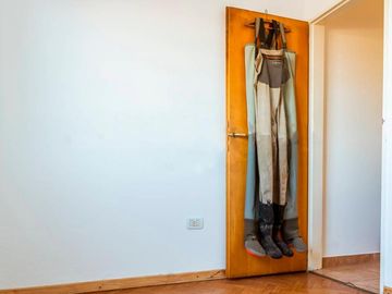 Dúplex en venta - 2 dormitorios 2 baños - cochera - 103mts2 - Los Hornos, La Plata