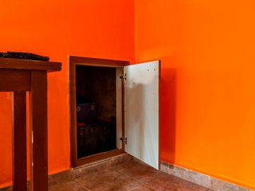 Dúplex en venta - 2 dormitorios 2 baños - cochera - 103mts2 - Los Hornos, La Plata