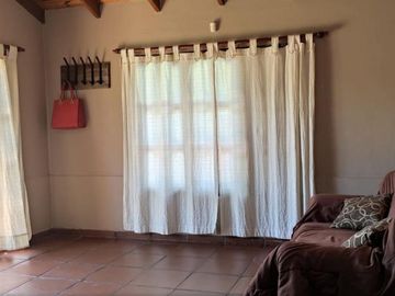 Casa en venta - 4 dormitorios 2 baños 3 cocheras - 180mts2 - Chascomus
