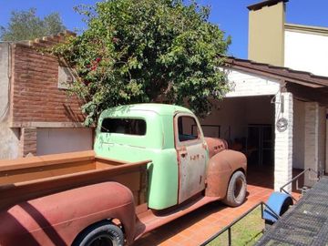 Casa en venta - 4 dormitorios 2 baños 3 cocheras - 180mts2 - Chascomus