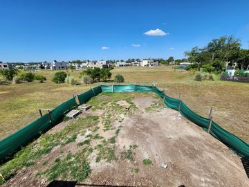 VENTA - CASA A ESTRENAR - 4 AMBIENTES - PILAR DEL ESTE