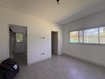 Casa en venta a estrenar en Barrio El Aromo - Loma Verde - Escobar