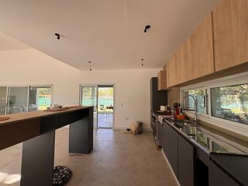 Casa en venta a estrenar en Barrio El Aromo - Loma Verde - Escobar