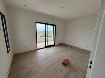 Casa en Venta a Estrenar en C.C Manuel Belgrano - 4 AMB