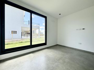 Casa en venta Barrio Lagos de Canning