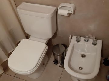 Departamento venta 1 dormitorio 1 baño 1 cochera - 45 mts 2- La Plata