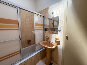 Venta PH 3 ambientes con patio en Moron