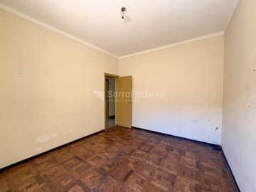 Venta PH 3 ambientes con patio en Moron