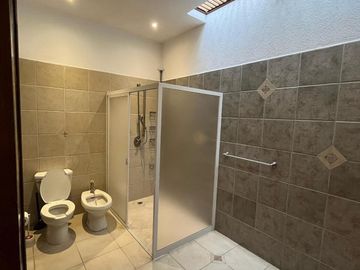 CASA EN VENTA EN BUGAMBILIAS ZAPOPAN
