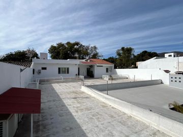 CASA EN VENTA EN BUGAMBILIAS ZAPOPAN