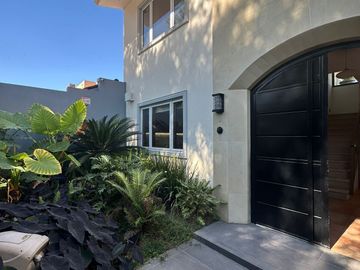 CASA EN VENTA EN BUGAMBILIAS ZAPOPAN
